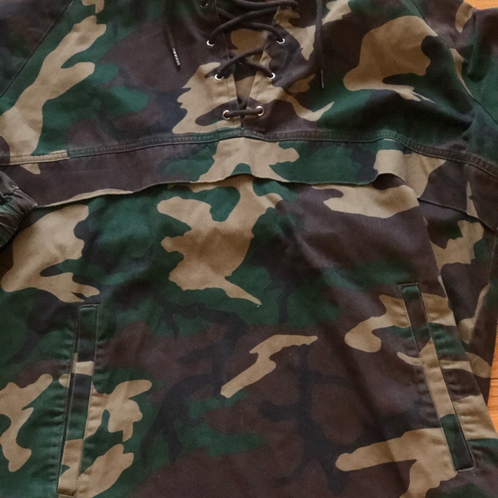 Camouflage Pullover Jacket - image 3